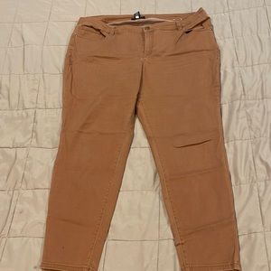 Lane Bryant skinny jeans EUC size 22 Mustard